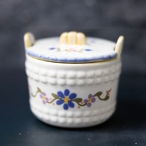 Prestige Place Provence Collection made in Japan trinket box floral porcelain